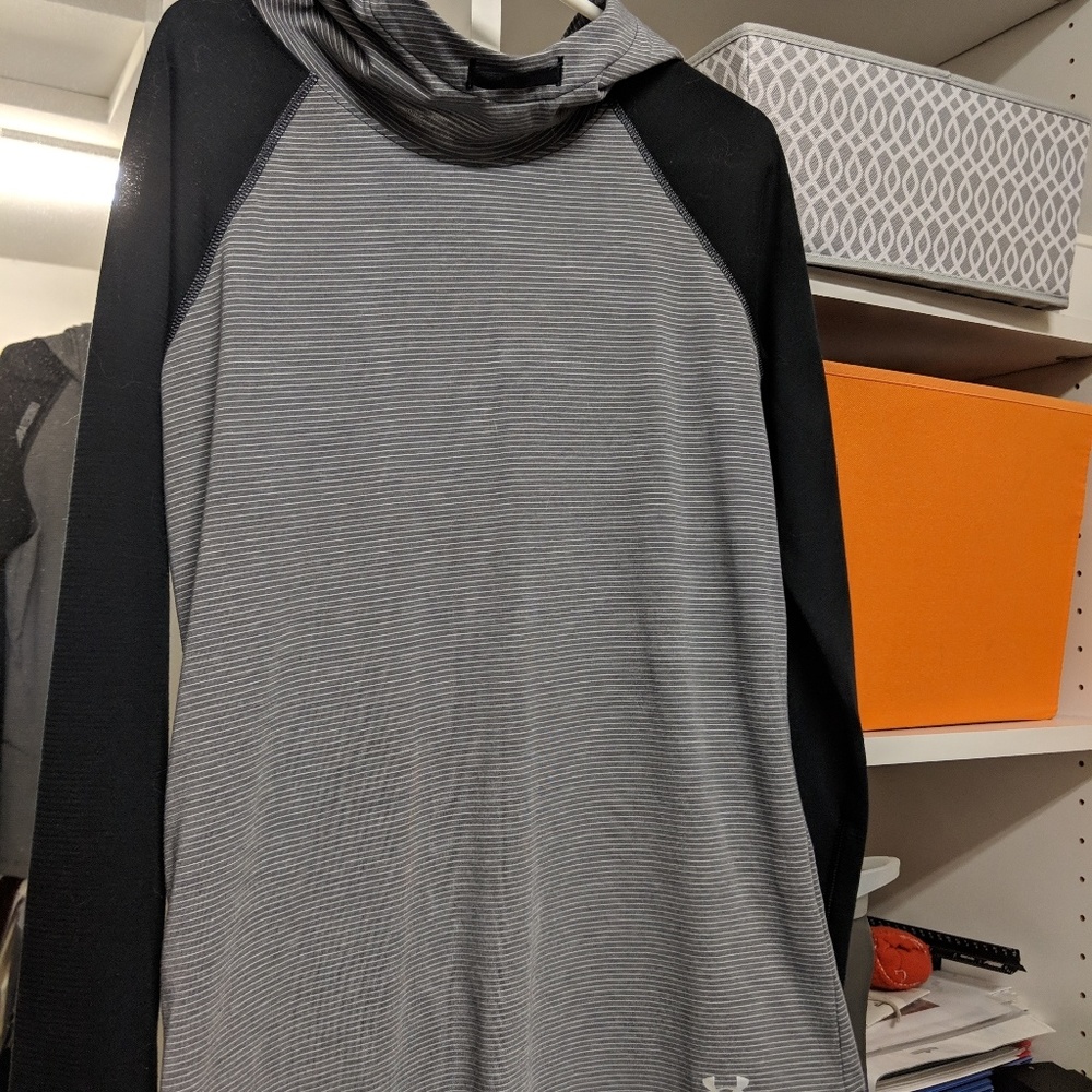 Under armour running sweatshirt